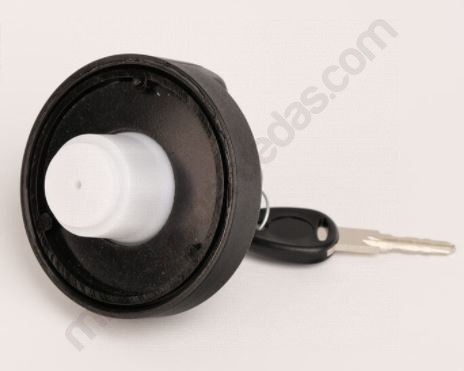 Tapon bocana agua con llave NEGRO